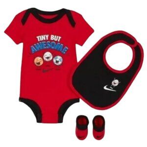 Nike Tiny But Mighty 3 Piece Set Nike branded stretchy soft cap RED